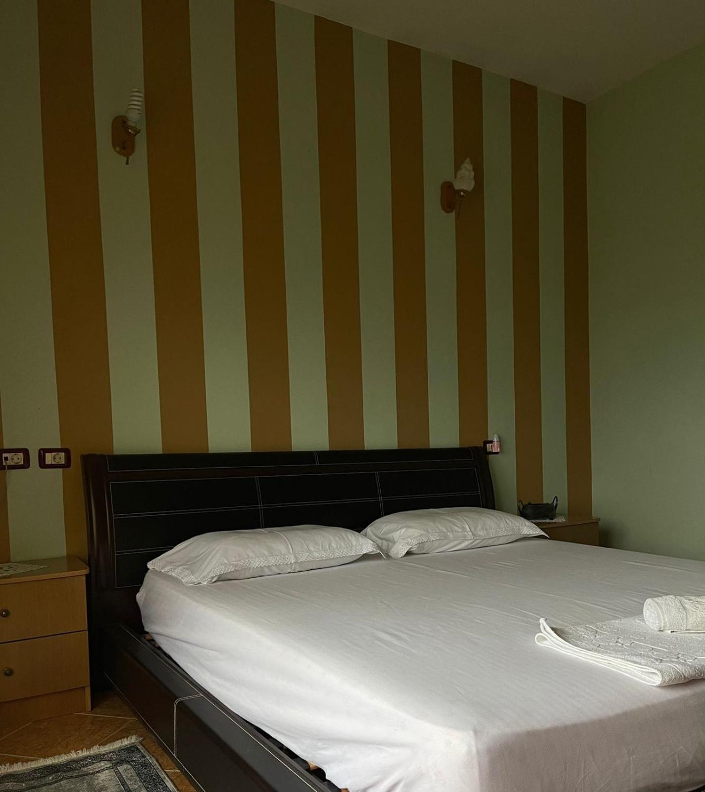 Guest house Lengo Gjirokastër Extérieur photo