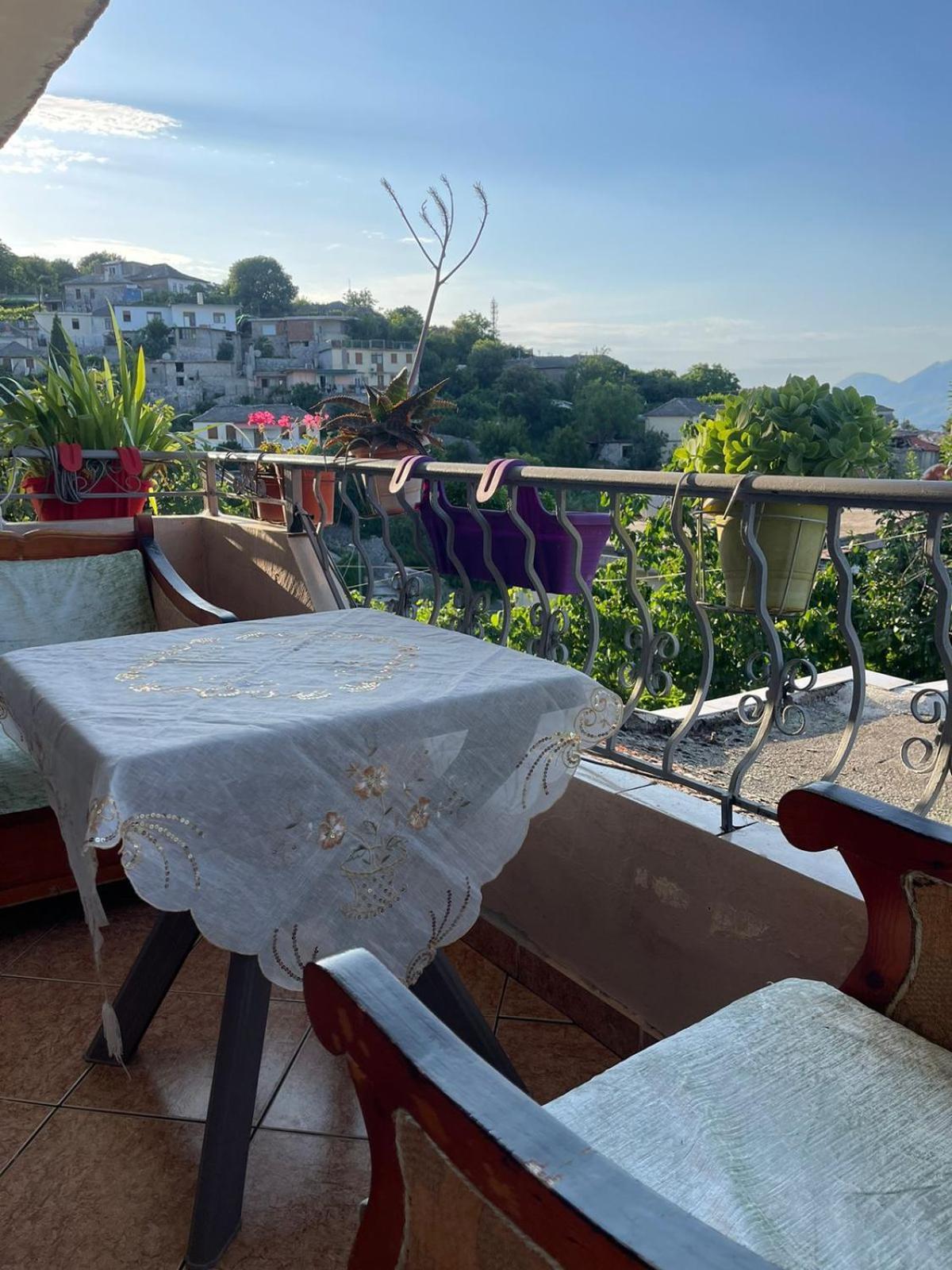 Guest house Lengo Gjirokastër Extérieur photo