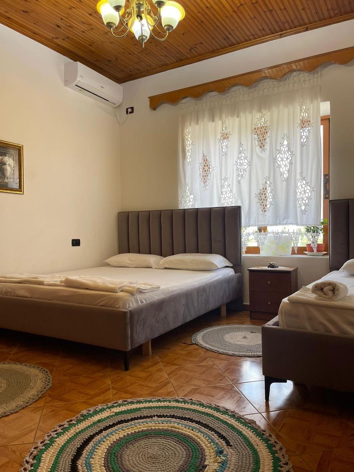 Guest house Lengo Gjirokastër Extérieur photo