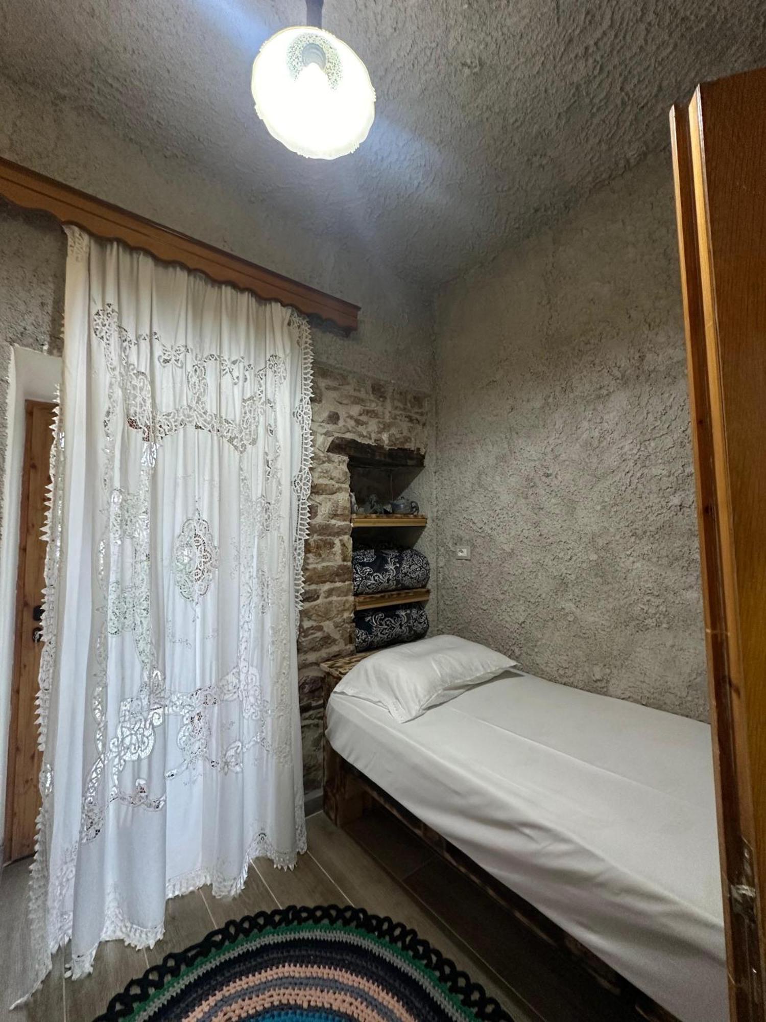 Guest house Lengo Gjirokastër Extérieur photo